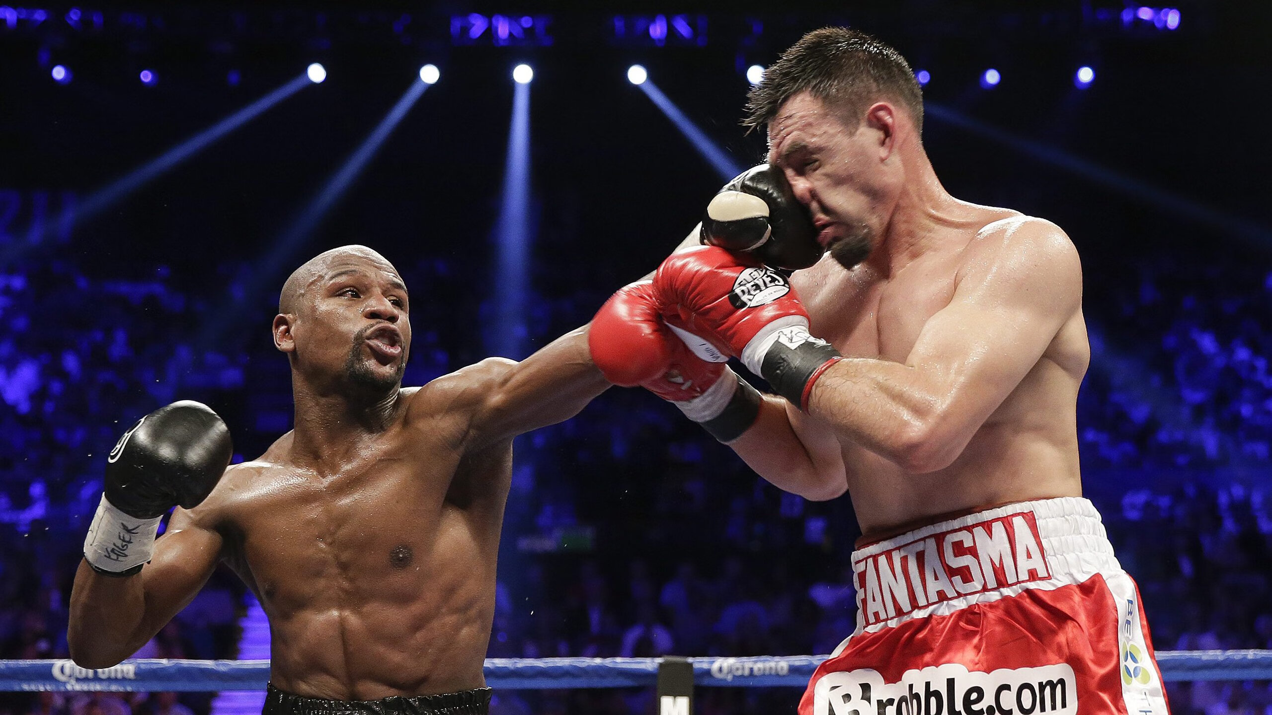 巨星对决:詹姆斯PK杜兰特,谁更强?,詹姆斯和杜兰特谁单打能力强